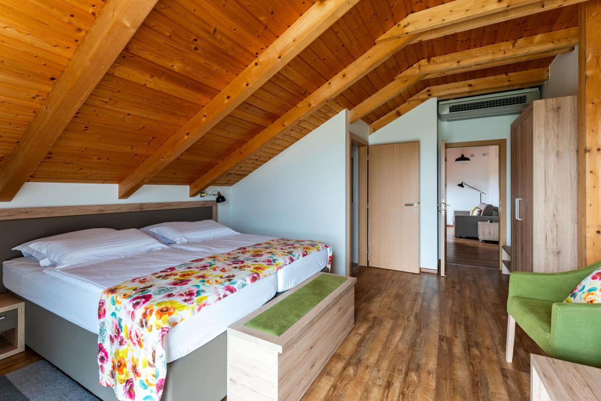 Bed&Breakfast Vinarija Coner 벨로바르 객실 사진